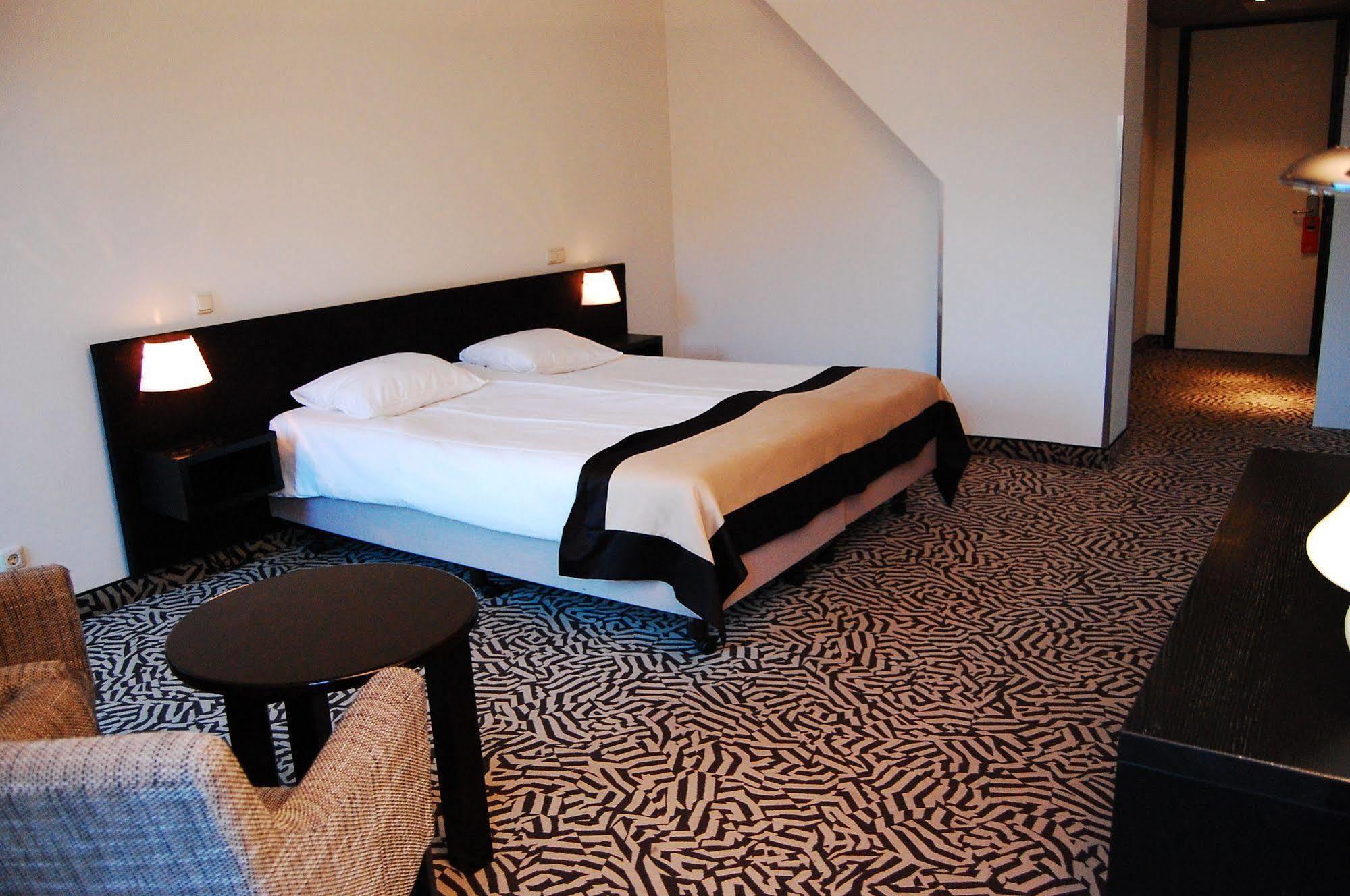 De Schout 4*